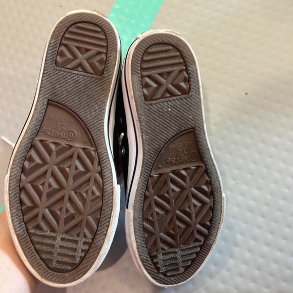 Girls converse black size 12 - Picture 2 of 3